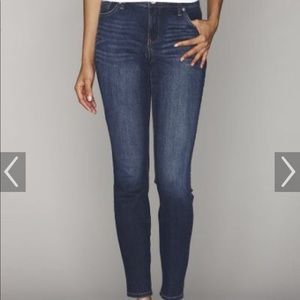 Super Cute Nine West Skinny Jeans